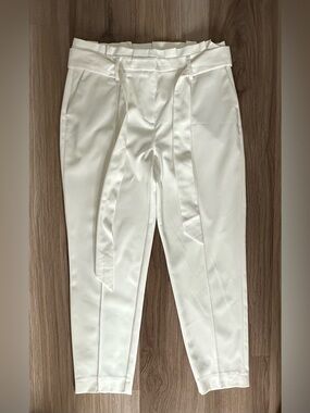 White Stylish Pants with Belt and Pockets